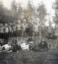 Футбольная команда с. Иваньково 1937г.