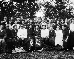 10 класс Иваньковской школы. 1941 г